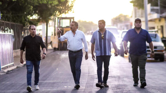 Javier Lamarque acelera rehabilitación de calle rezagada y concluye obra en 24 horas