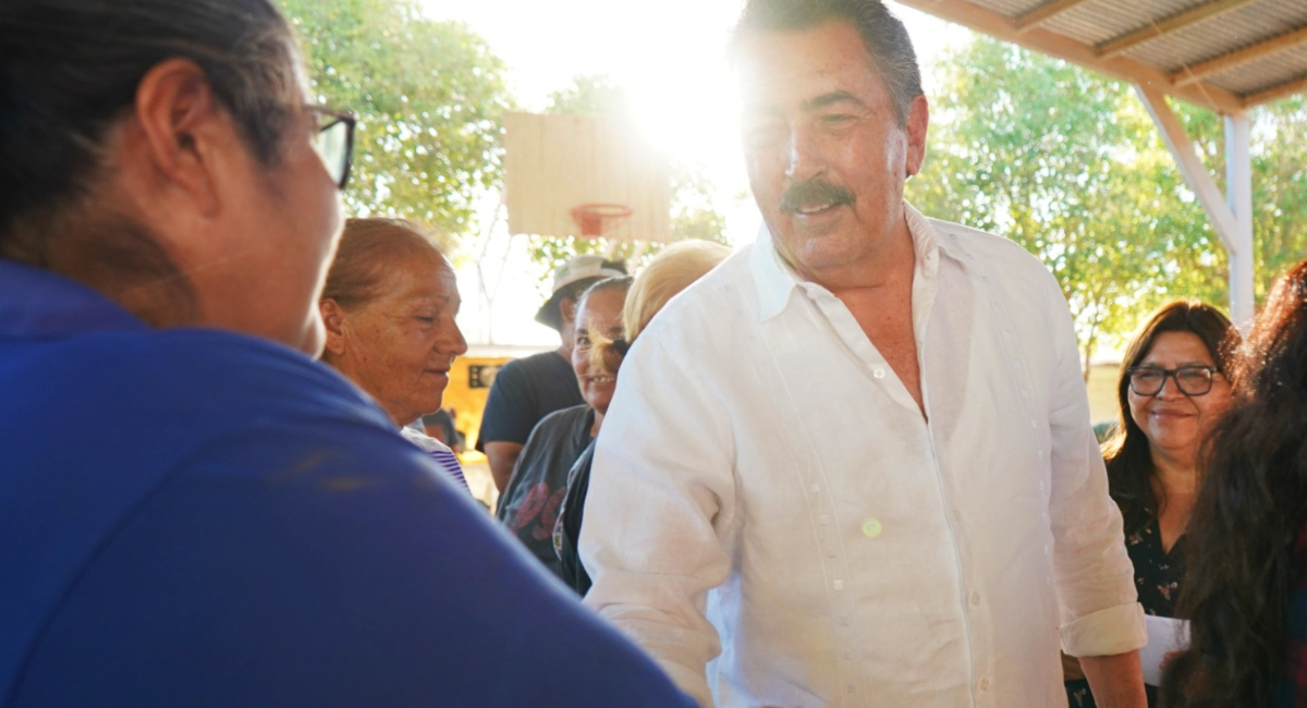 Javier Lamarque lleva beneficios de Audiencia Itinerante a Pueblo Yaqui