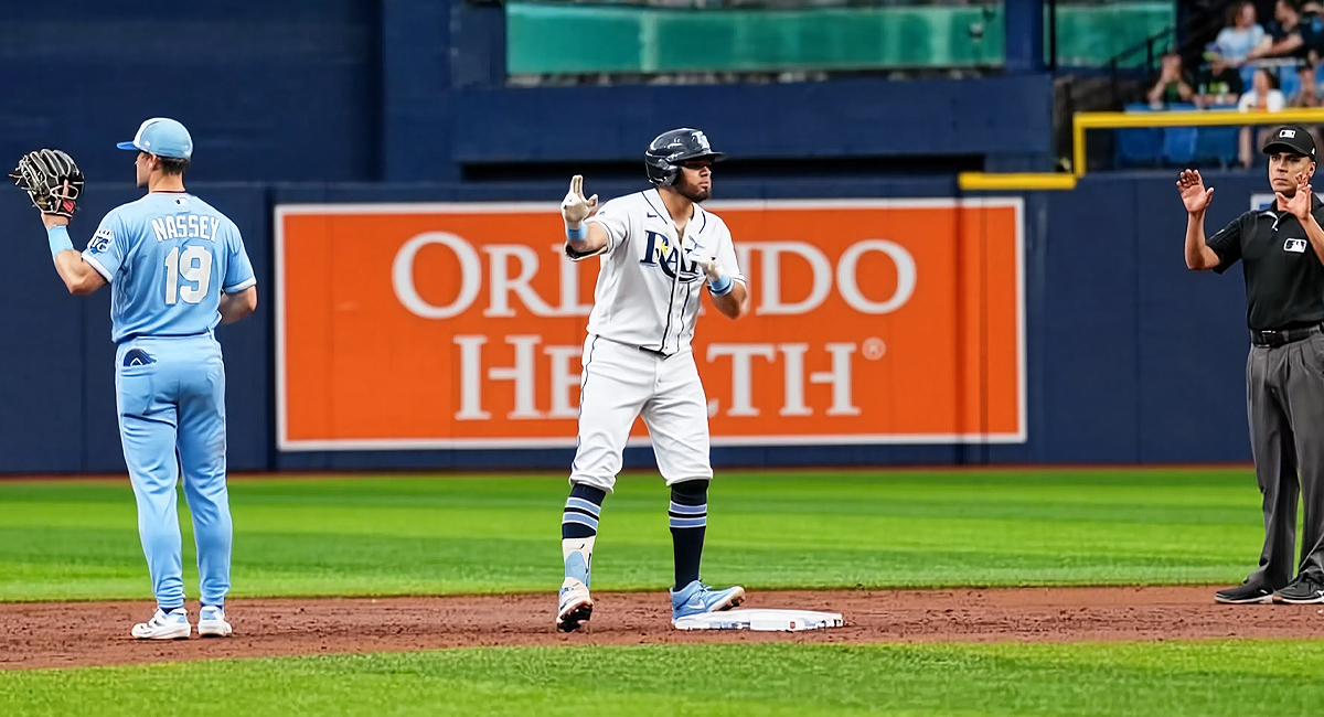 Jonathan Aranda sigue encendido y produce en el triunfo de Tampa Bay ante los Royals
