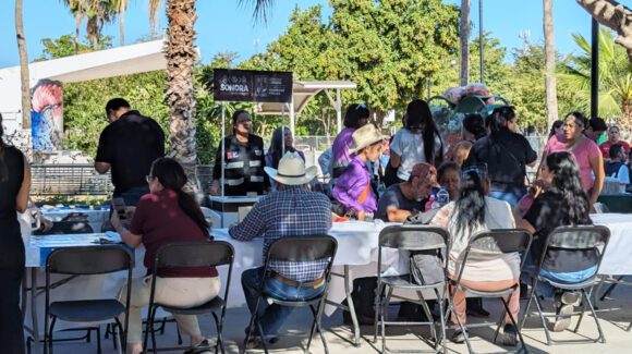 Feria de la Paz acerca trámites, salud y apoyos gratuitos a familias de Esperanza