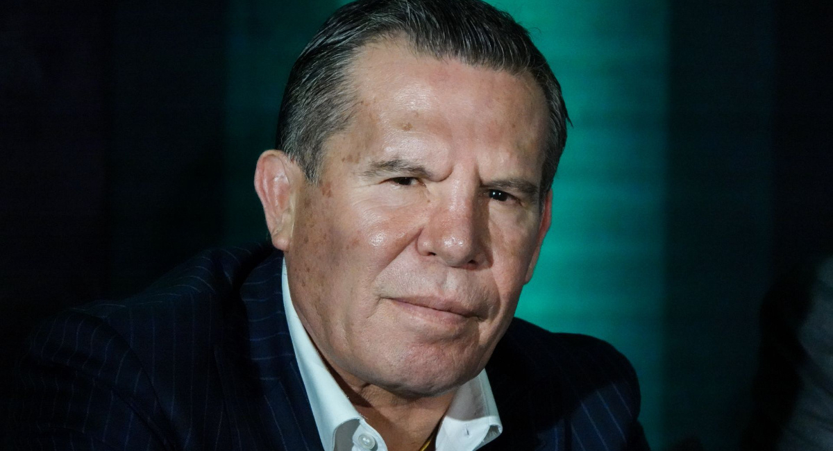 Julio César Chávez responde a supuesta crisis familiar y estado de Omar Chávez tras arresto