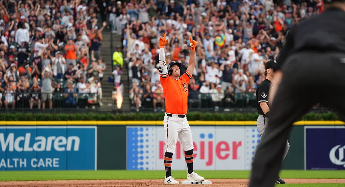 Kerry Carpenter dio el batazo clave con el que Detroit venció a los White Sox en el primero de la serie