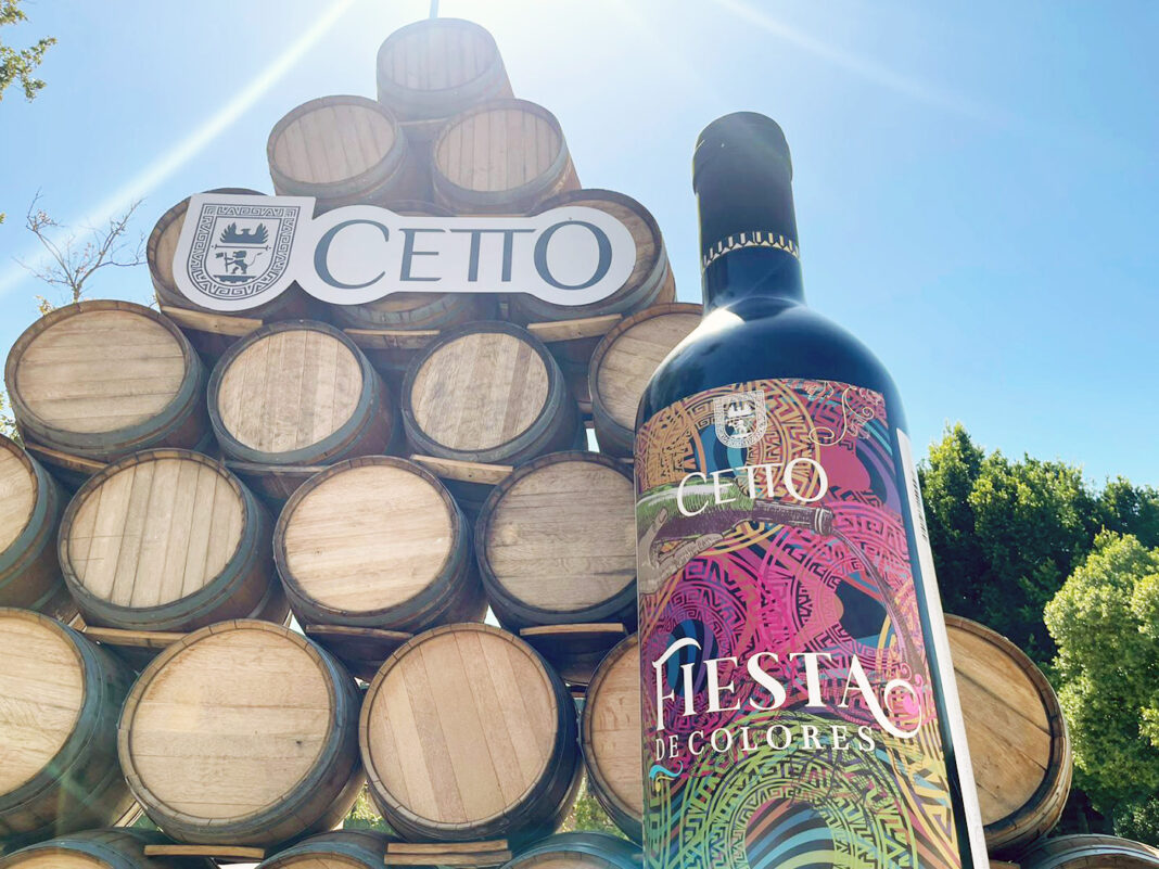 L.A. Cetto celebra 98 aniversario con 'Fiesta de Colores' y artista sorpresa en Valle de Guadalupe