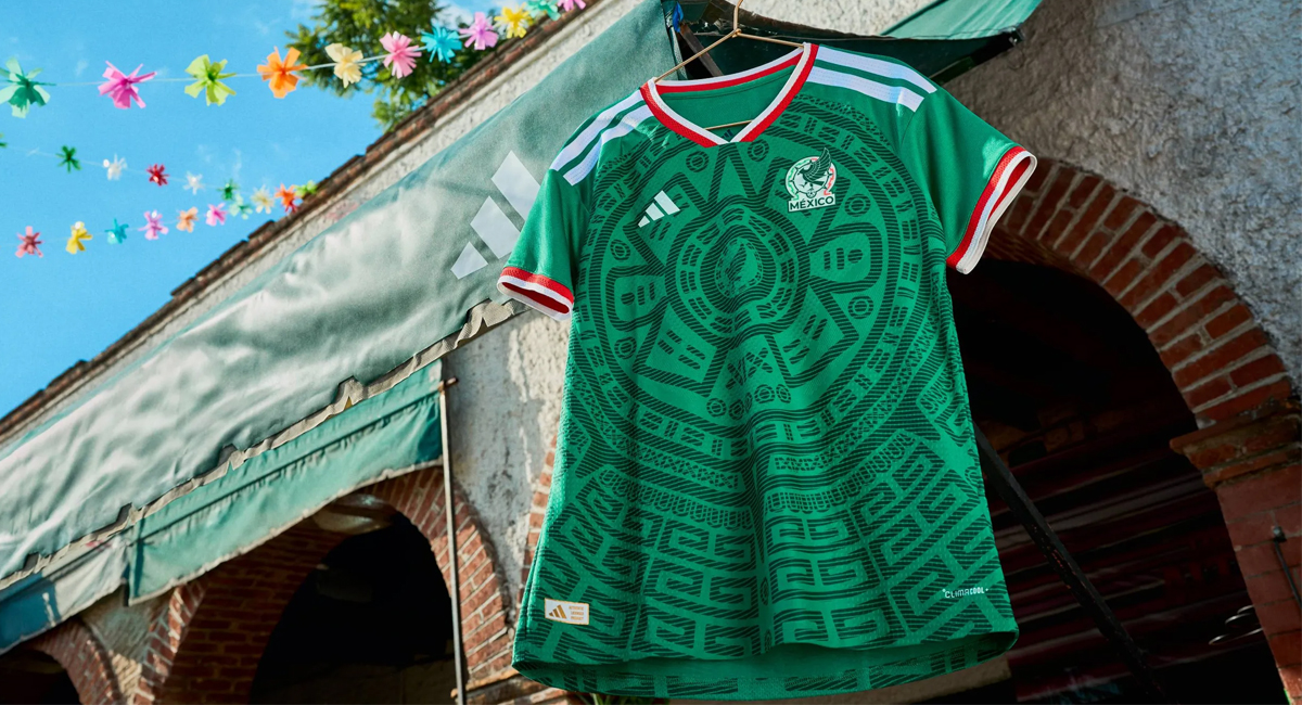 La Piedra del Sol es el elemento más representativo en el uniforme de México para el Mundial 2026