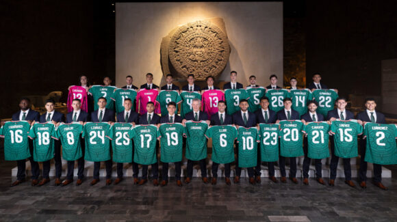 Selección Mexicana presenta su foto oficial para el Mundial 2026; así lucen los convocados de Aguirre