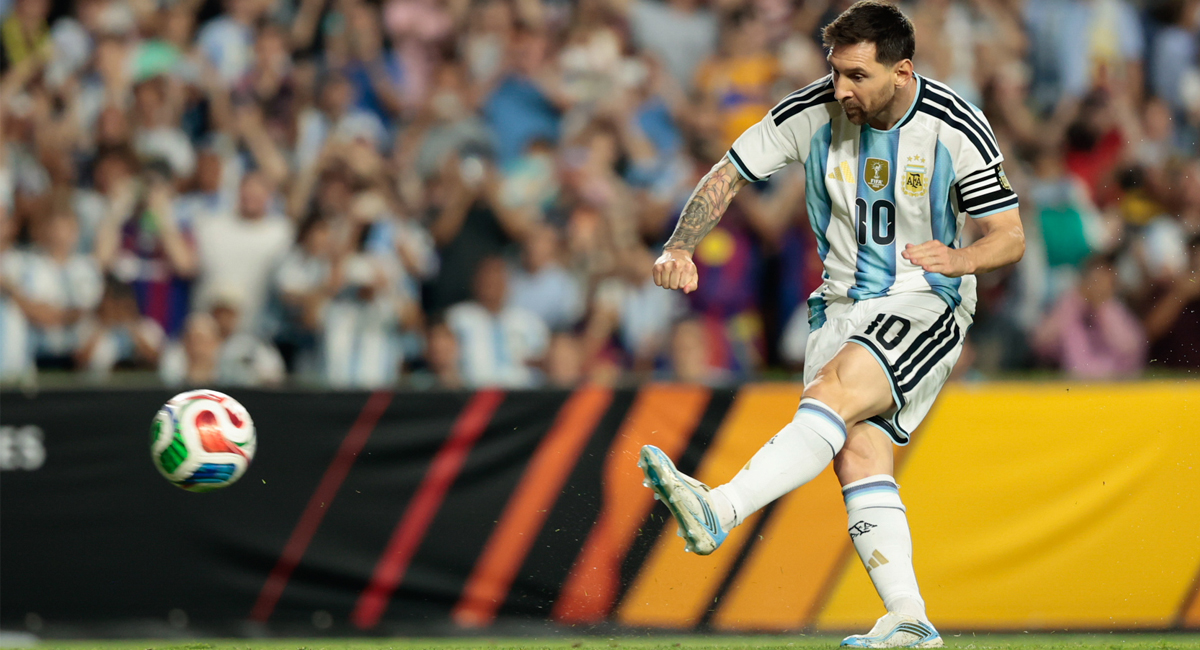 Lionel Messi marcó ante Islandia y se convirtió en el jugador más longevo en anotar para la Selección Argentina