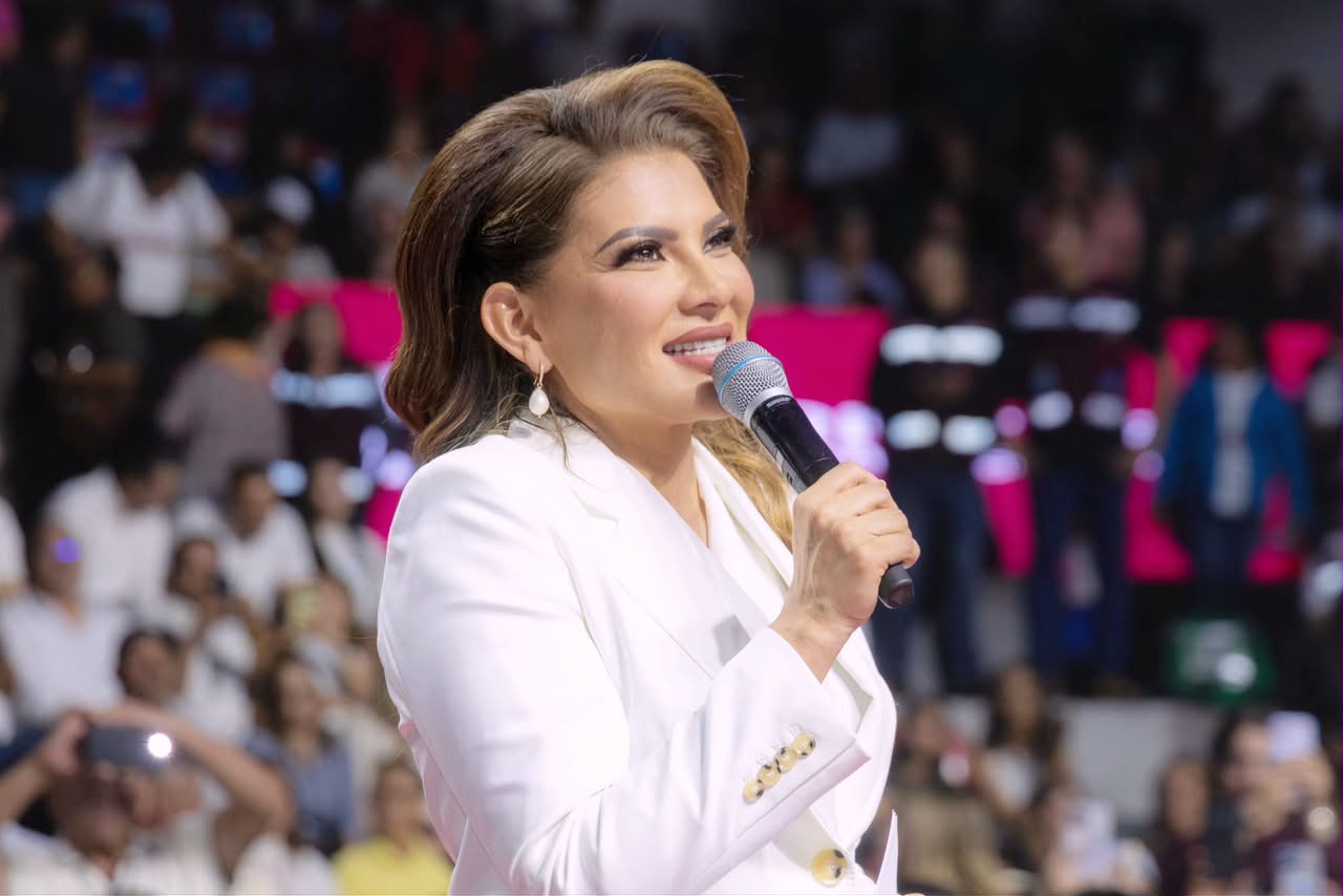 Lorenia Valles se registrará para coordinar los Comités de la Defensa de la Transformación en Sonora