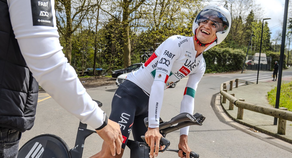 Luego de varias semanas en recuperación, Isaac del Toro regresará a las competencias dentro de la élite ciclista