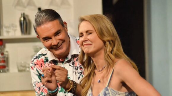 Mauricio Islas saca su lado más divertido en la obra ‘El Amante In… Fiel’