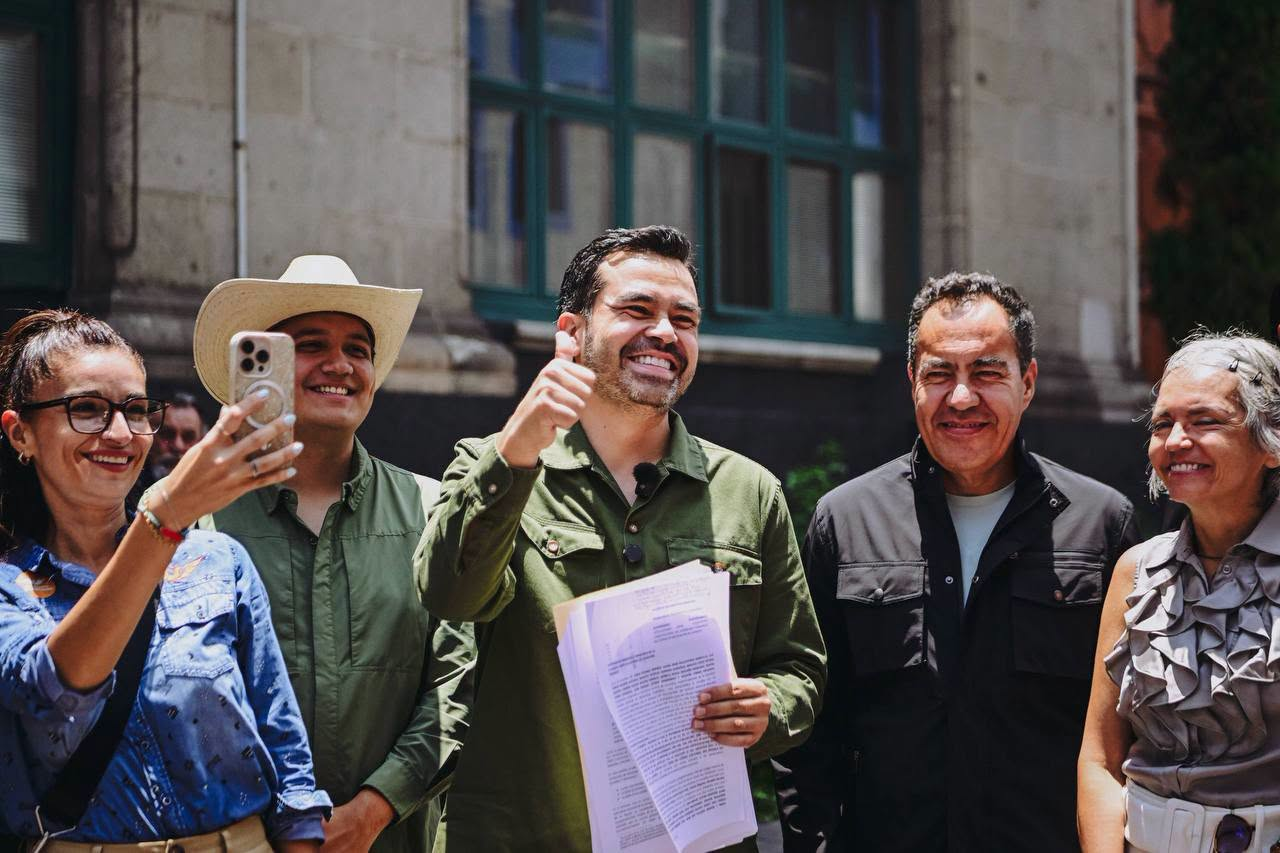 Máynez impugna reforma electoral de Michoacán; acusa intento de frenar al Movimiento del Sombrero