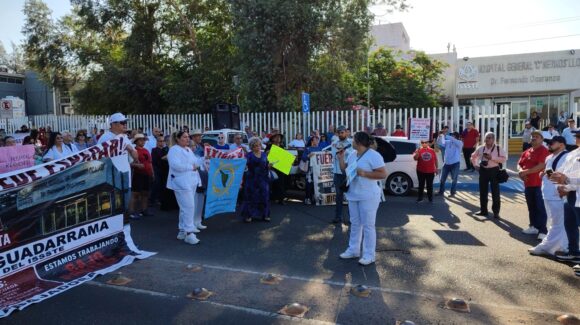 Médicos y enfermeros reclaman por el deterioro del hospital del Issste en Hermosillo
