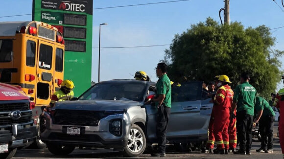 Navojoa: Triple choque por alcance en la carretera México 15 deja saldo de una persona sin vida y una herida