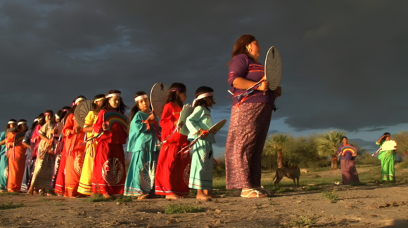 Nación Tohono O’odham busca frenar ampliación del muro fronterizo por impacto cultural y ambiental