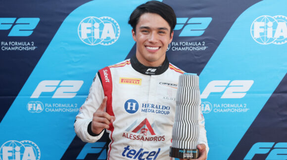 Noel León conquista Austria y se convierte en el primer piloto mexicano en conseguir una pole position de F2