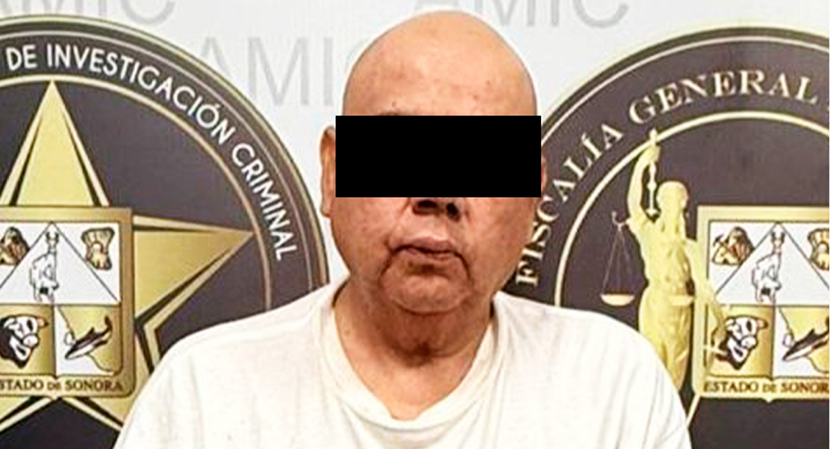 Sorprenden a presunto ‘tirador’ con 40 envoltorios de crystal y equipo de radio en Puerto Peñasco