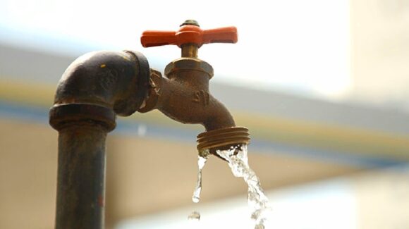 Padece Hermosillo horas sin servicios de agua y electricidad