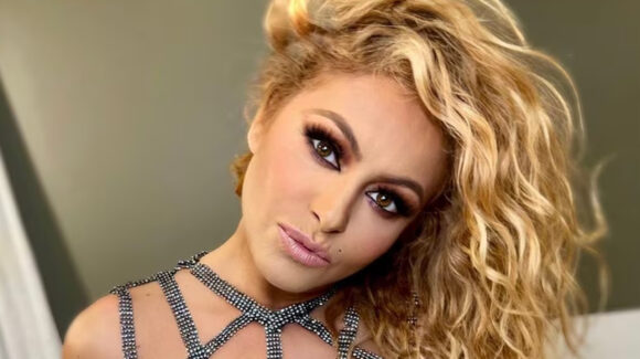 ¿Paulina Rubio en la quiebra y desesperada? Buscaría reencuentro con Timbiriche por ‘crisis’ con Colate