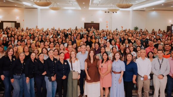 Reconoce ‘Toño’ Astiazarán a madres que participan en programa de desayunos escolares en Hermosillo