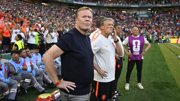 Países Bajos se queda sin entrenador; Ronald Koeman presenta su renuncia tras la eliminación del Mundial 2026