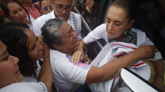 “No se le olvide mi hija, por favor”: Madre de periodista secuestrada en Veracruz suplica ayuda a Sheinbaum