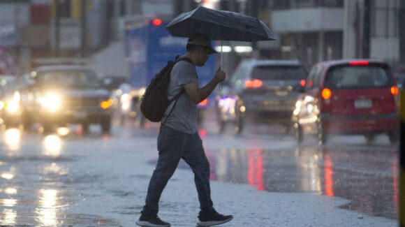 CLIMA de hoy jueves 18 de junio: Alertan en Sonora por posibles chubascos y ambiente muy caluroso