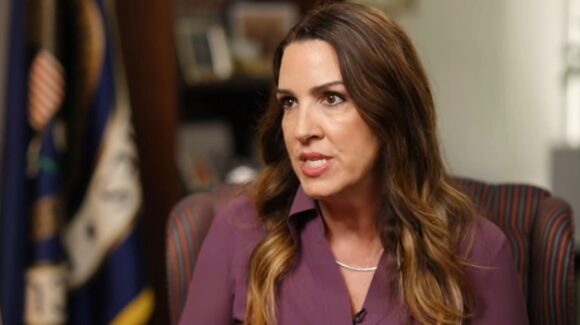 Zar antidrogas de Estados Unidos destaca cooperacion sin precedentes de México contra cárteles