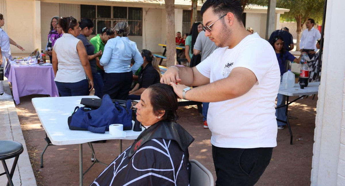 Secretaría de las Mujeres lleva servicios y apoyos gratuitos a delegaciones de Cajeme
