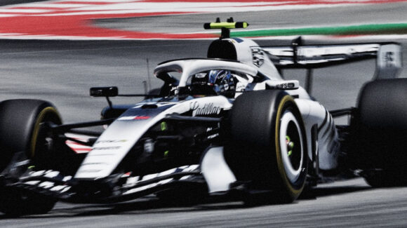 Cadillac inicia mal en Barcelona: Sergio Pérez se pierde la FP1 y es sancionado en el segundo entrenamiento