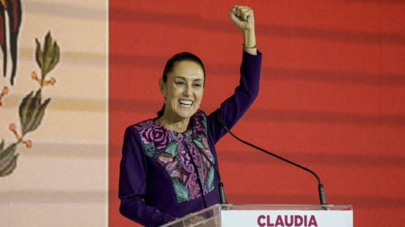 ‘The Guardian’ dedica portada a Claudia Sheinbaum y la perfila entre las líderes de izquierda más populares del mundo