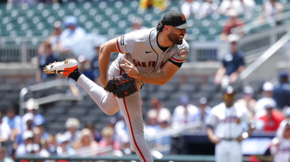 Robbie Ray brilla desde la loma y Giants derrotan a Atlanta con apoyo de Devers y Adames
