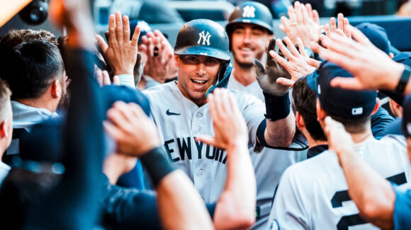 Joya de Schittler y cuadrangular de Goldschmidt se combinan para el triunfo de los Yankees sobre Toronto