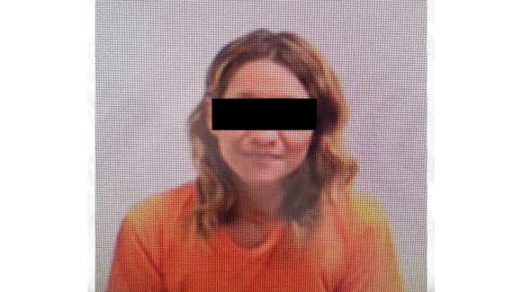 Vinculan a proceso a mujer por presunto narcomenudeo en Guaymas; aseguran 13 dosis de ‘crystal’