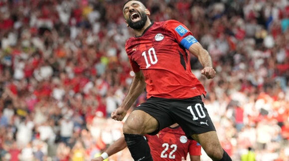 Mohamed Salah comanda la primera victoria de Egipto en una Copa del Mundo