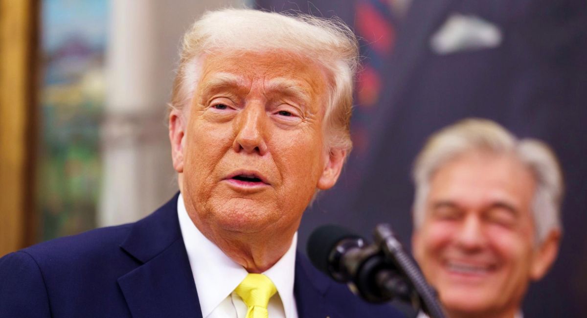 Estrecho de Ormuz estará abierto el viernes, asegura Trump