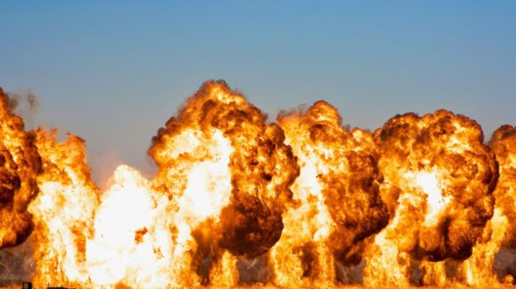 Escala tensión entre Irán y Estados Unidos tras nuevos bombardeos y ataques con misiles