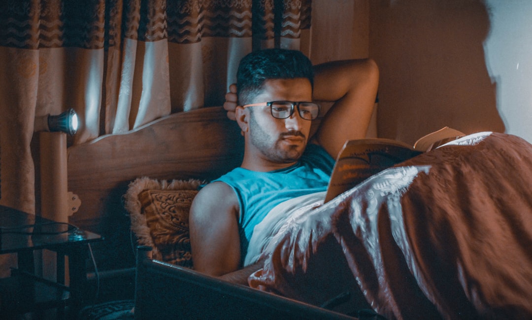 ¡Atención! Descubre cómo dormir bien ayuda a bajar de peso de forma rápida y segura