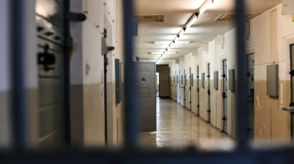 Una megacárcel al estilo Bukele para criminales y narcopolíticos: La nueva propuesta del PAN