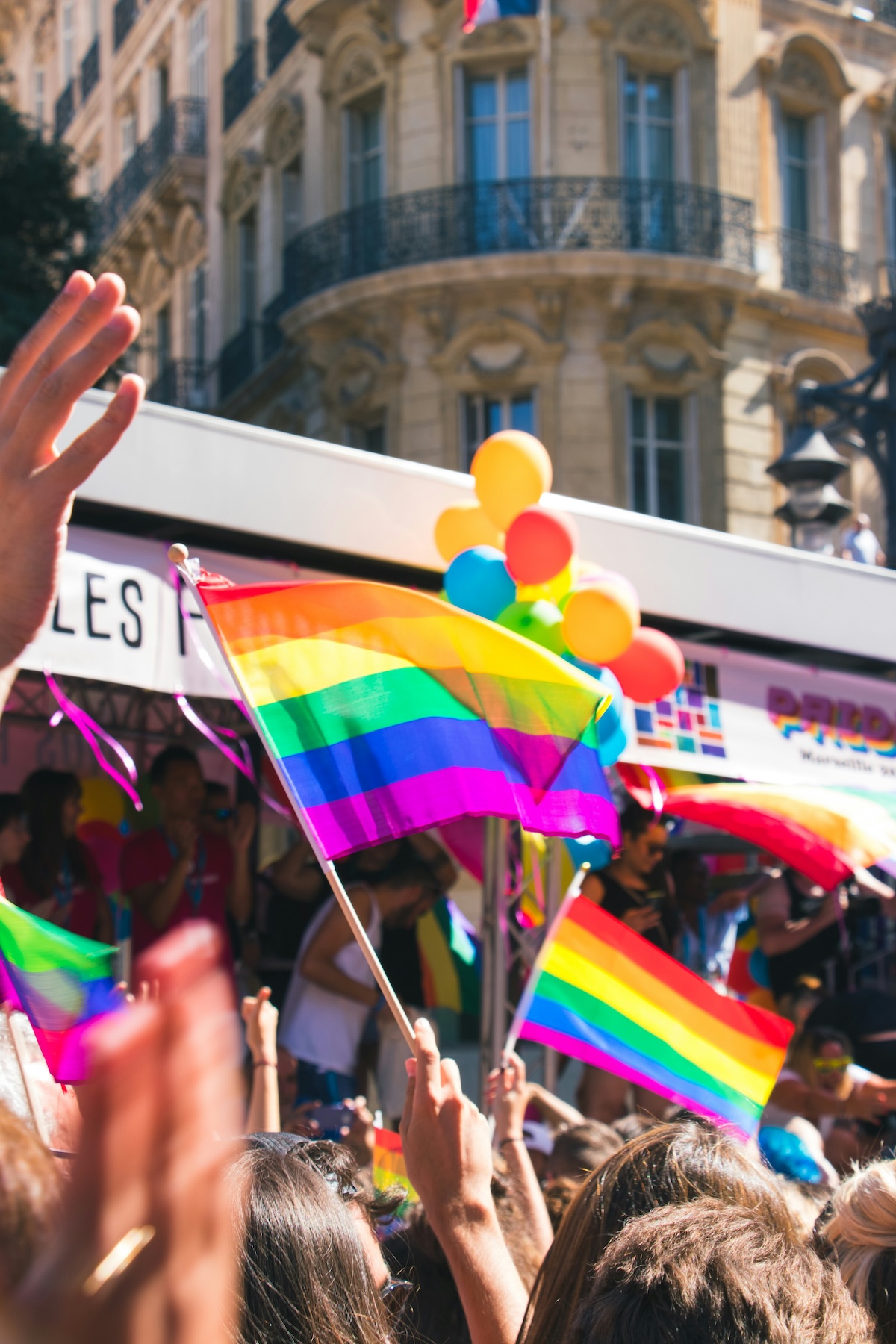 El PRIDE conmemora la lucha por derechos LGBTTTIQA+