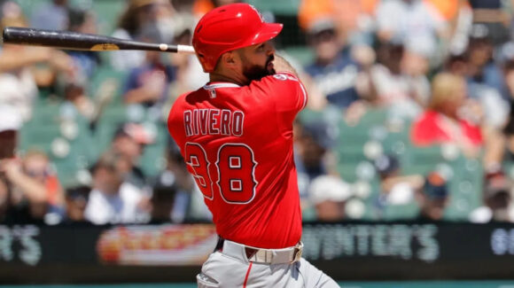 La ofensiva de los Angels estalla con fuerza y rescatan el del honor ante los Dodgers