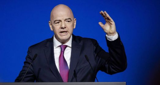 Gianni Infantino analiza ampliar el Mundial 2030 y seleccionar hasta 64 equipos tras el torneo actual