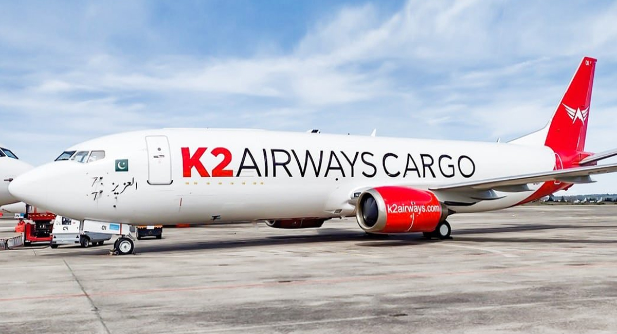 Alerta frente a las costas de Pakistán: Desaparece avión de carga con cinco personas a bordo