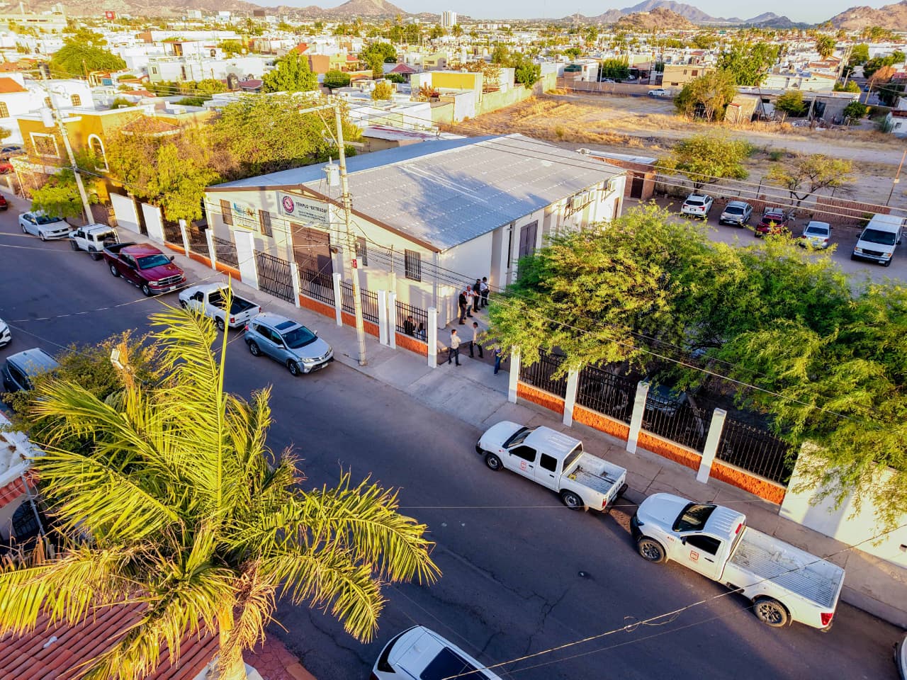 Alcalde Antonio Astiazarán entrega nueva obra en iglesia Betesda