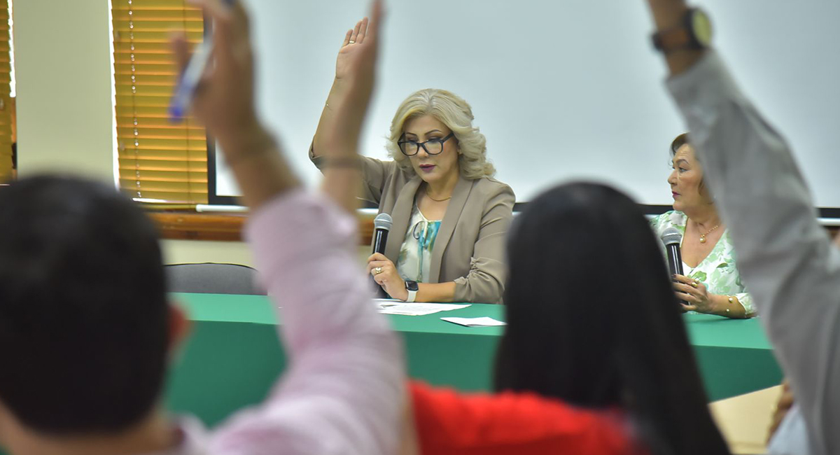 Alcaldesa de Cajeme busca atraer nuevas inversiones y fortalecer alianza con el sector empresarial