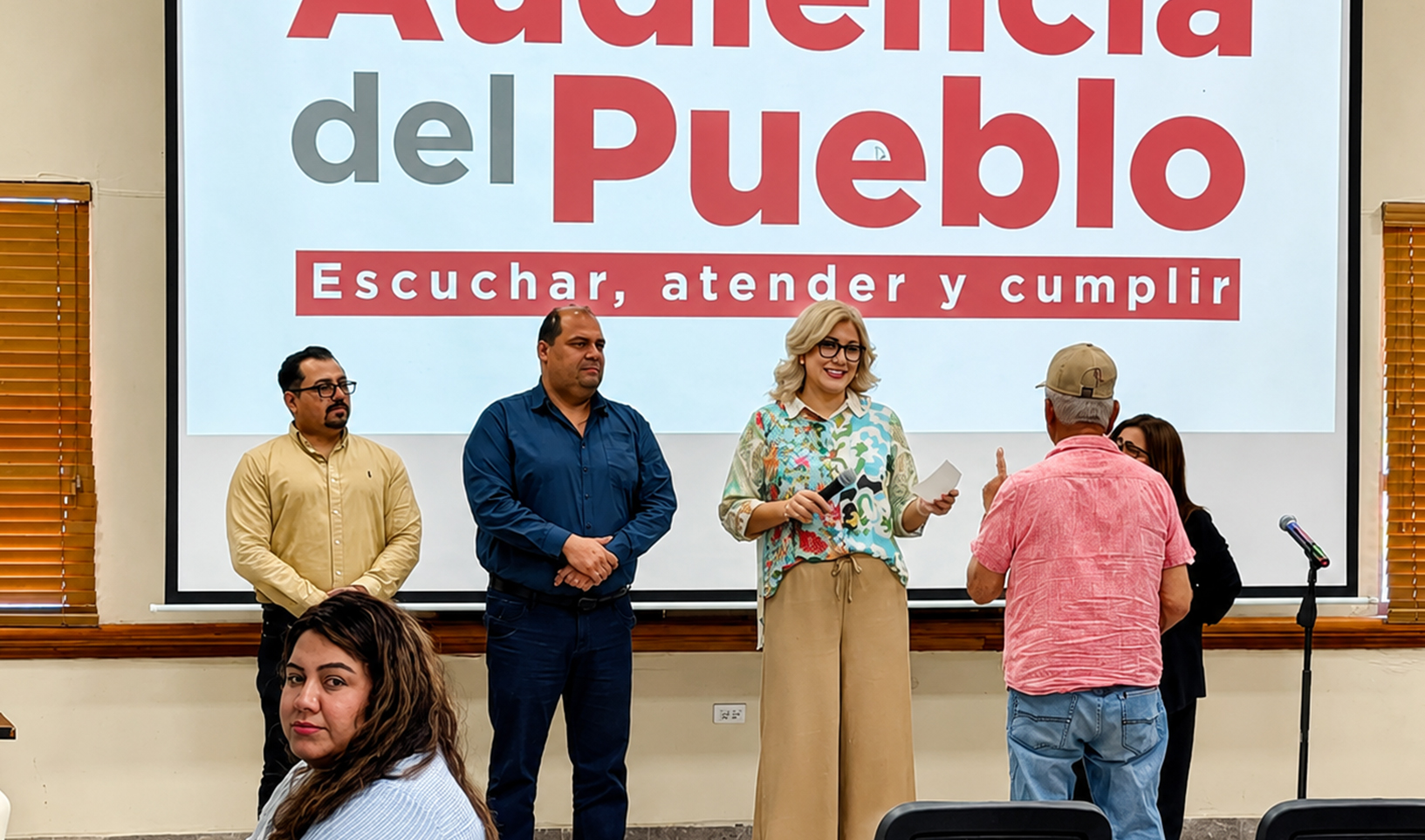 Alcaldesa atiende 11 solicitudes ciudadanas durante una nueva Audiencia del Pueblo en Cajeme