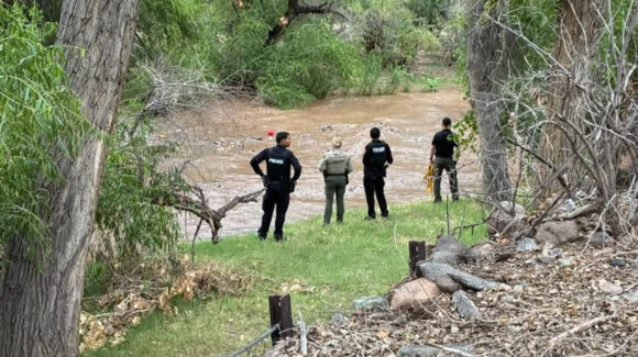 Alerta en Nogales: Buscan a dos personas desaparecidas tras ser arrastradas por fuertes lluvias