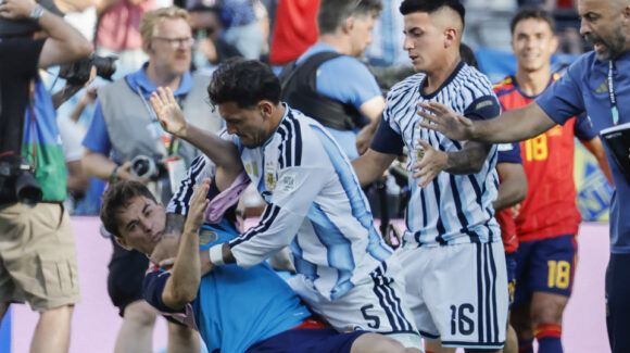 VIDEO: Así fue la agresión de Leandro Paredes a jugadores de España tras perder la final del Mundial 2026