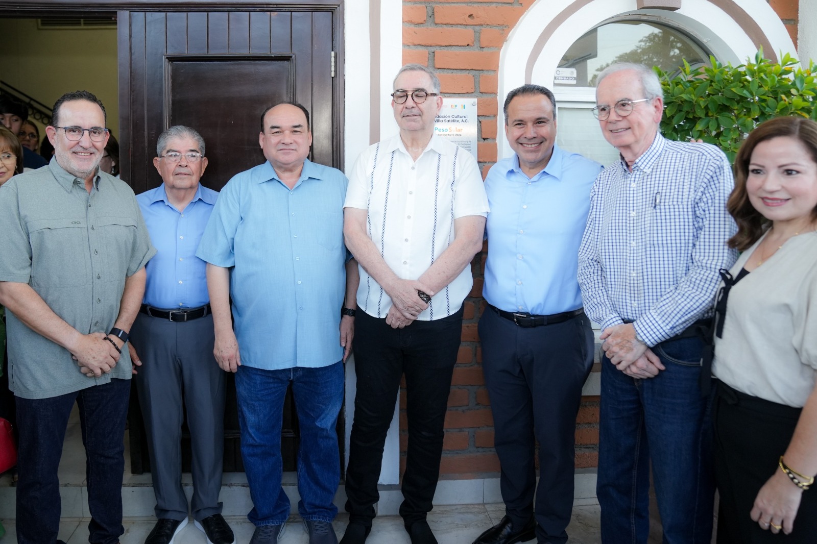 Antonio Astiazarán impulsa ahorro de energía con Peso Solar en Fundación Cultural de Villa Satélite
