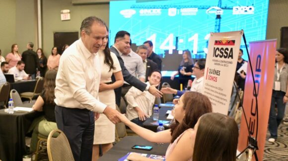 Antonio Astiazarán promueve negocios locales con récord de citas en Conecta en Hermosillo