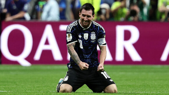 Argentina muestra su estirpe de campeón; remonta a Inglaterra y va por el bicampeonato en el Mundial 2026