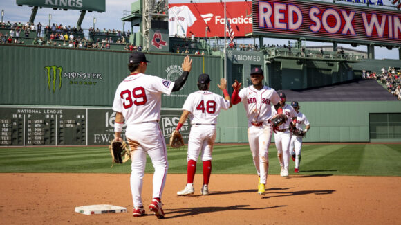Los Red Sox no aflojan el paso; derrotan a los Rays y suman su décima victoria al hilo